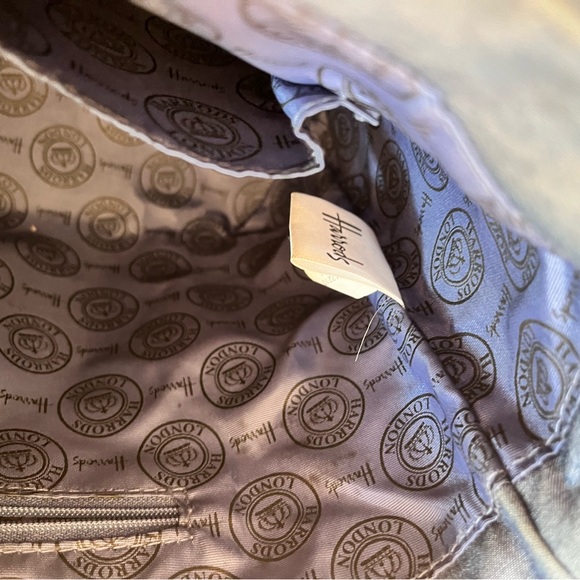 Harrods purse with short handles - Picture 3 of 5